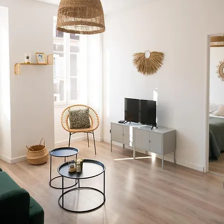 Stylish Sunrise : T3 Lumineux Au Coeur De * Pau